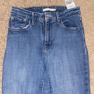 LEVIS JEANS